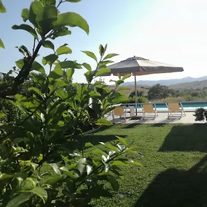  Vakantieboerderij Podere Il Fornacino